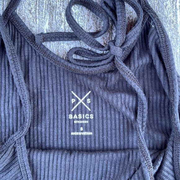 PAC‎ Sun Camisole. Ribbed Black. Size Small. - Picture 2 of 4